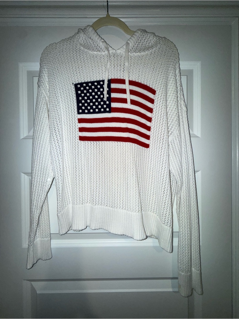 Universal Thread White Knit Crewneck Hoodie with American Flag Motif